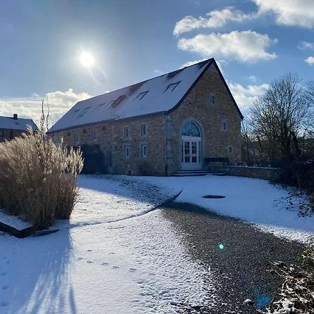 De La Forêt Casa de Férias Theux